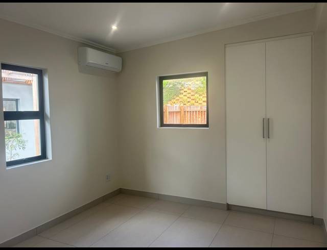 2 BEDROOM HOUSE FOR SALE IN SHAKAS ROCK